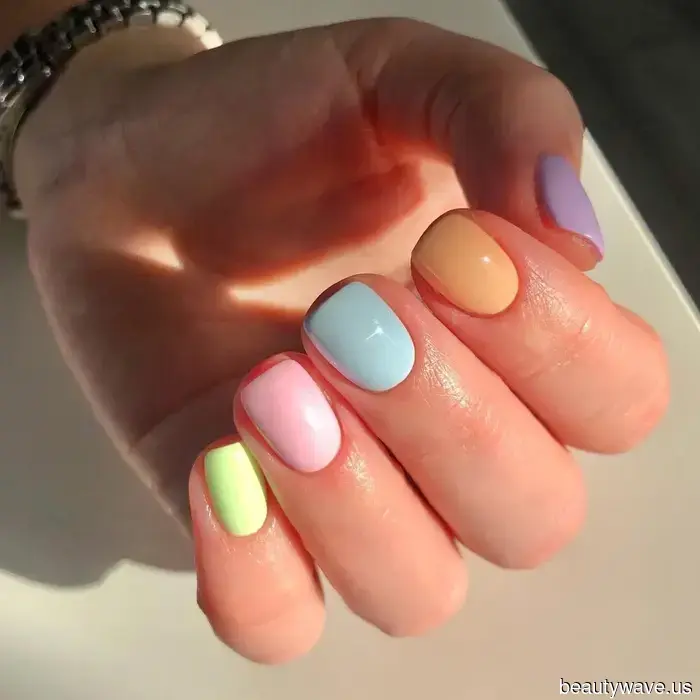 Sorry, Milky Nails—This Is the Trendy Manicure Style That Trendsetters Will Be Choosing All Summer Long.