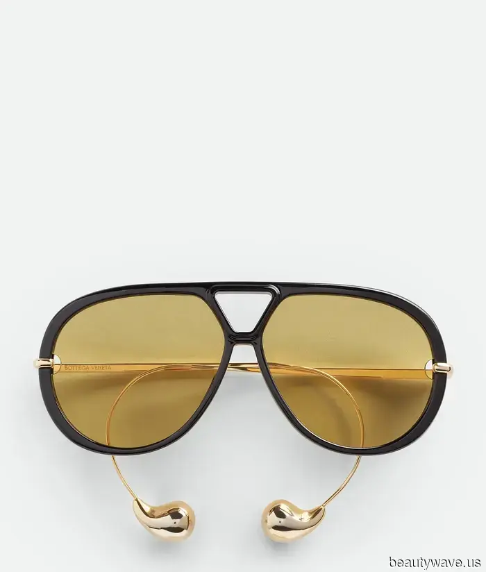 Every style icon over 50 has been consistently showcasing these 5 elegant autumn trends for 2025.