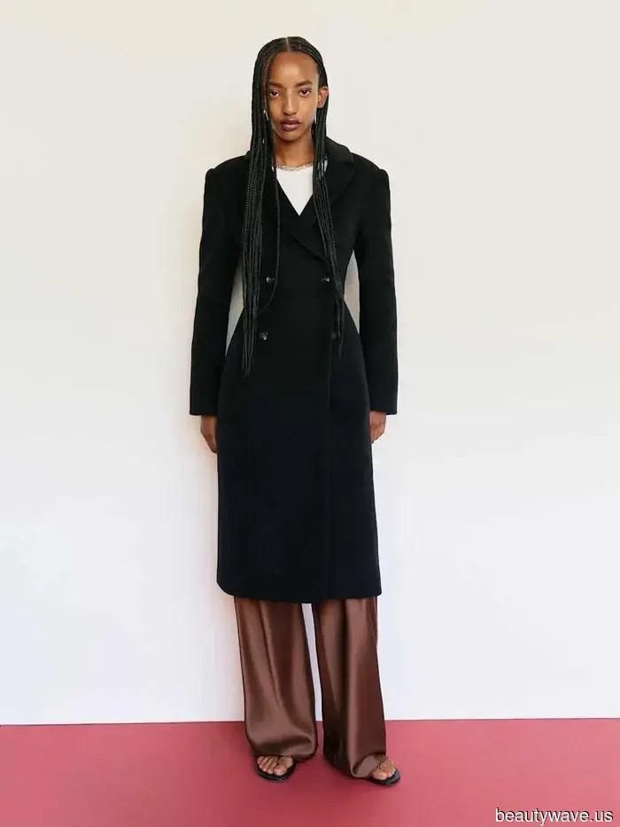 Si necesitas un abrigo de invierno nuevo que no se vea anticuado, encontré 31 opciones elegantes.