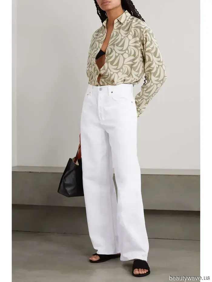 I’m borrowing this simple French-girl styling tip to refresh all of my spring outfits.