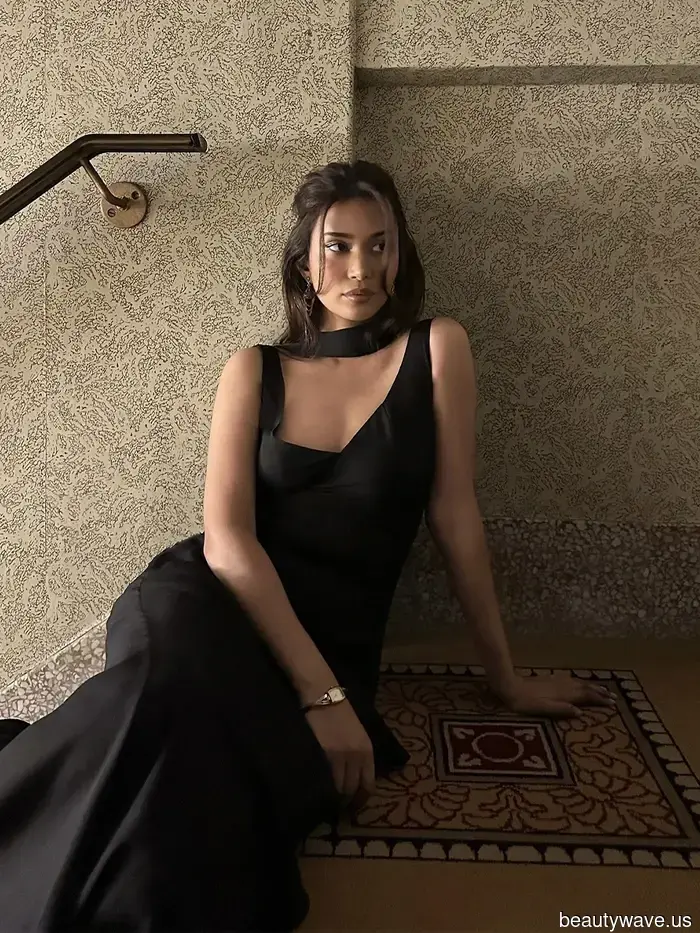 Ich kann es nicht beweisen, aber ich bin mir zu 99,9 % sicher, dass dieser rauchige Duft deine Outfits besser aussehen lässt.