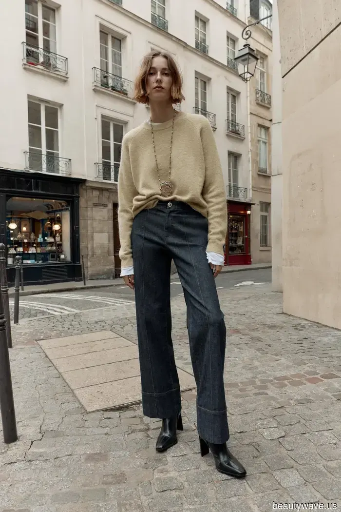 This denim wash will make you look like a fashionista this winter.