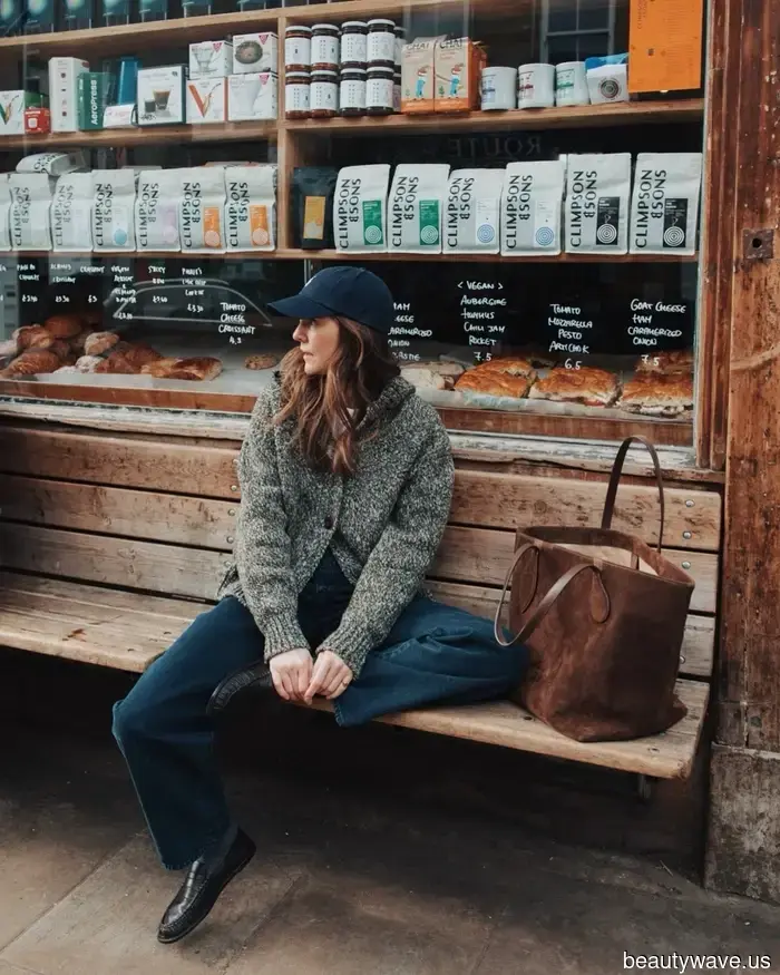 9 Non-Trendy Purchases That Create the Most Stylish Autumn Capsule Wardrobe