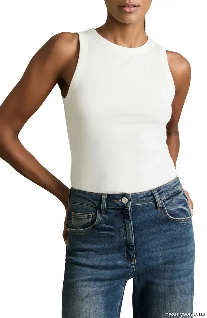 The Simple Yet Sophisticated Outfit Formula Fashion Enthusiasts Will Sport Into Fall