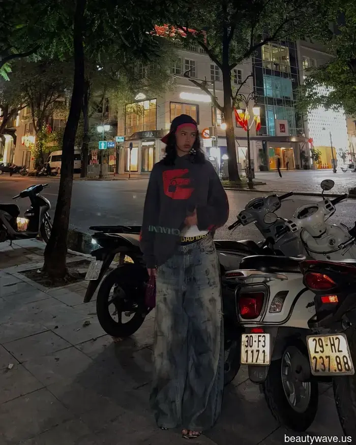 Все самые классные люди, на которых я подписан, только что купили эту новую осеннюю форму джинсов.