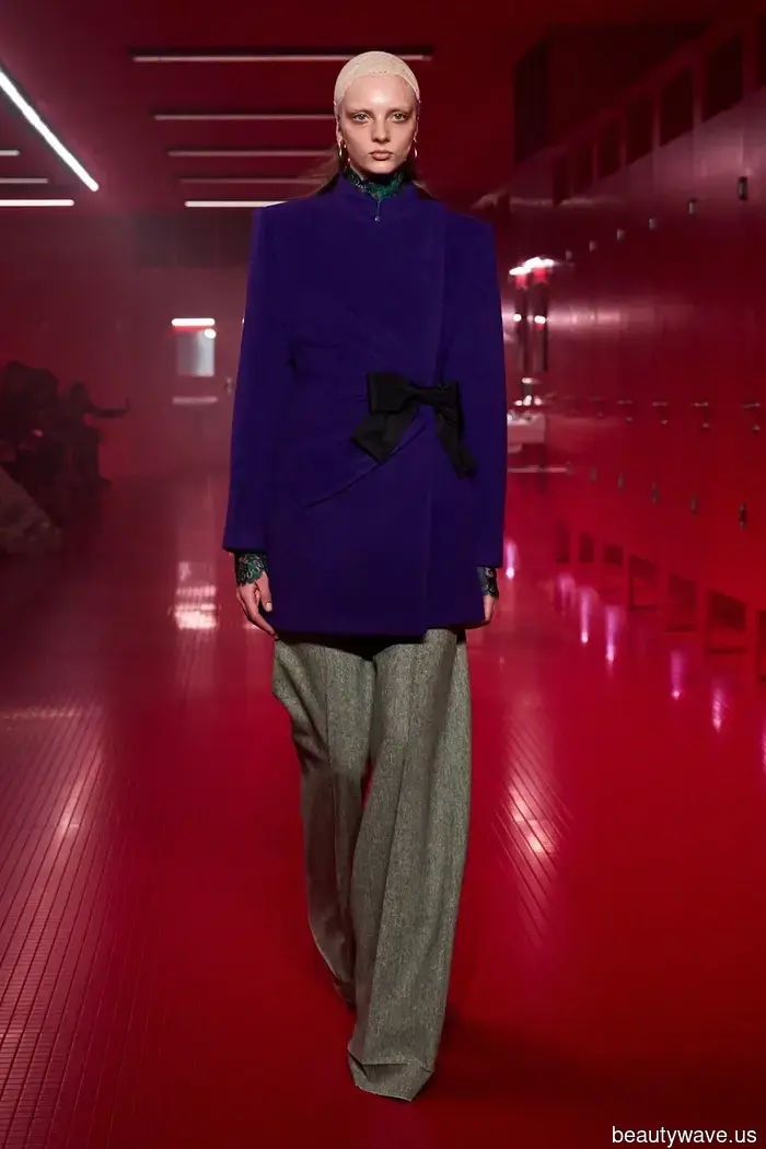 Burgunderrot ist schön, aber dieser aufstrebende Farbtrend wird es bald vom Thron stoßen.