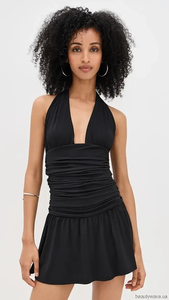 As a discerning shopper, I can confidently say that these 30 Cyber Monday selections from Shopbop have earned my endorsement.