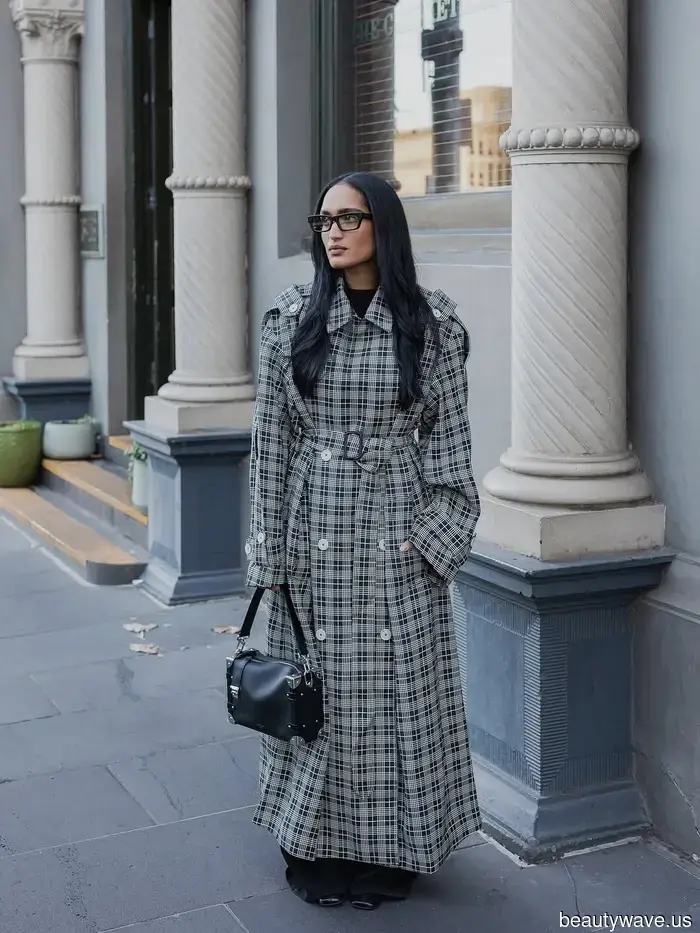 Это правда&mdash;модники отказываются от кожаных курток в пользу этого стильного осеннего альтернативы