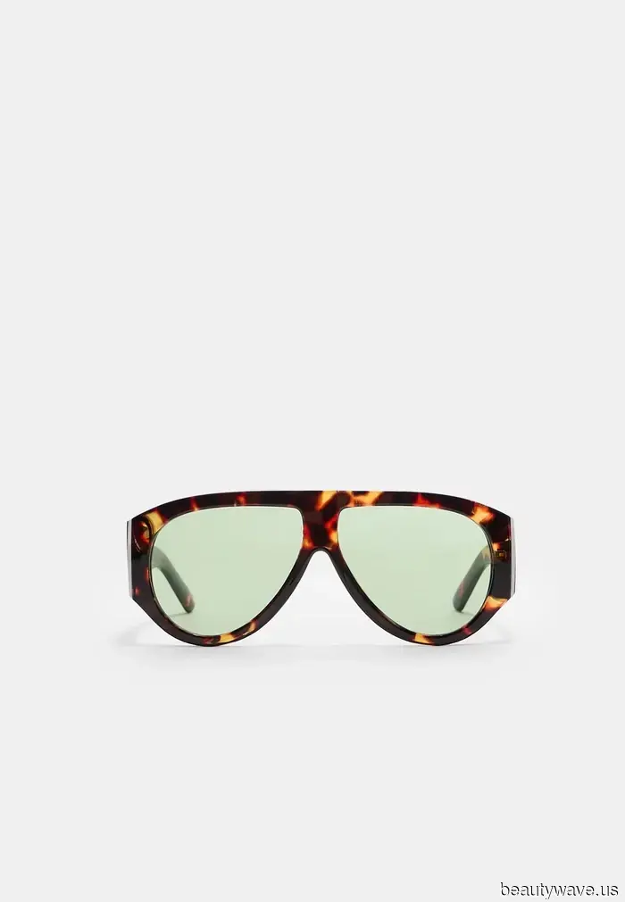 I’ve worked as a stylist for 12 years—here are 5 wardrobe tricks that fashion insiders will endorse in 2026.