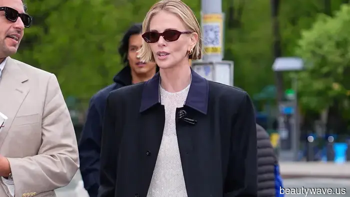 H&M has just released a $40 version of the flat shoe trend that all the celebrities are already sporting this fall.