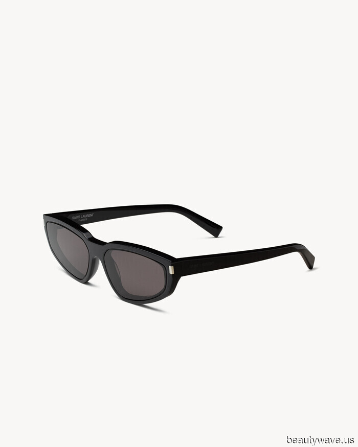 Spiacente, Pastelli Primaverili&mdash;Margot ha appena dimostrato che il total black sarà sempre chic (anche in primavera)