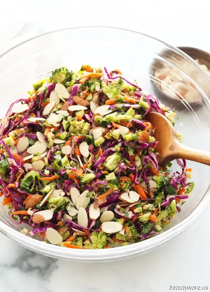 22 Light Lunch Recipes to Avoid the Mid-Afternoon Slump