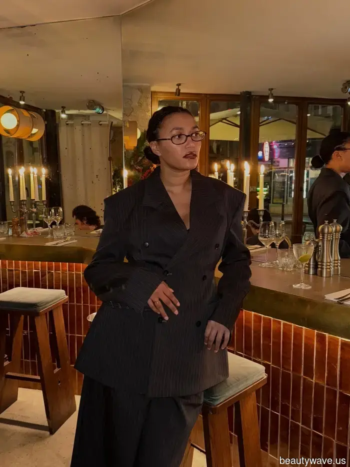 It's Official: These Are the Essential Fashion Items That French Women Will Don in 2026.