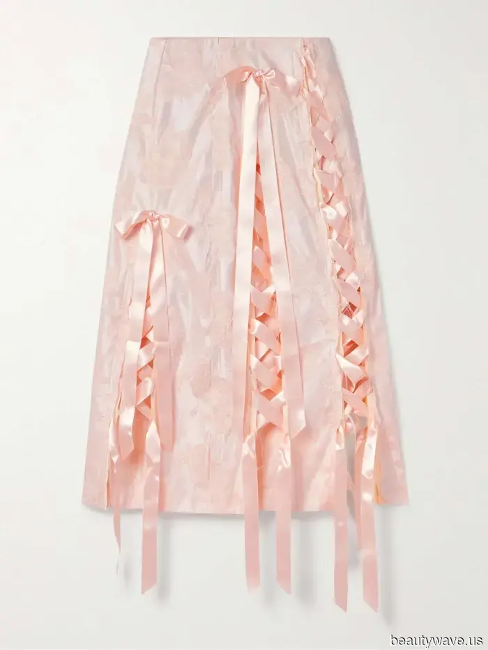 Understanding Fall Wedding Guest Dress Codes: From Festive Formal to City Hall