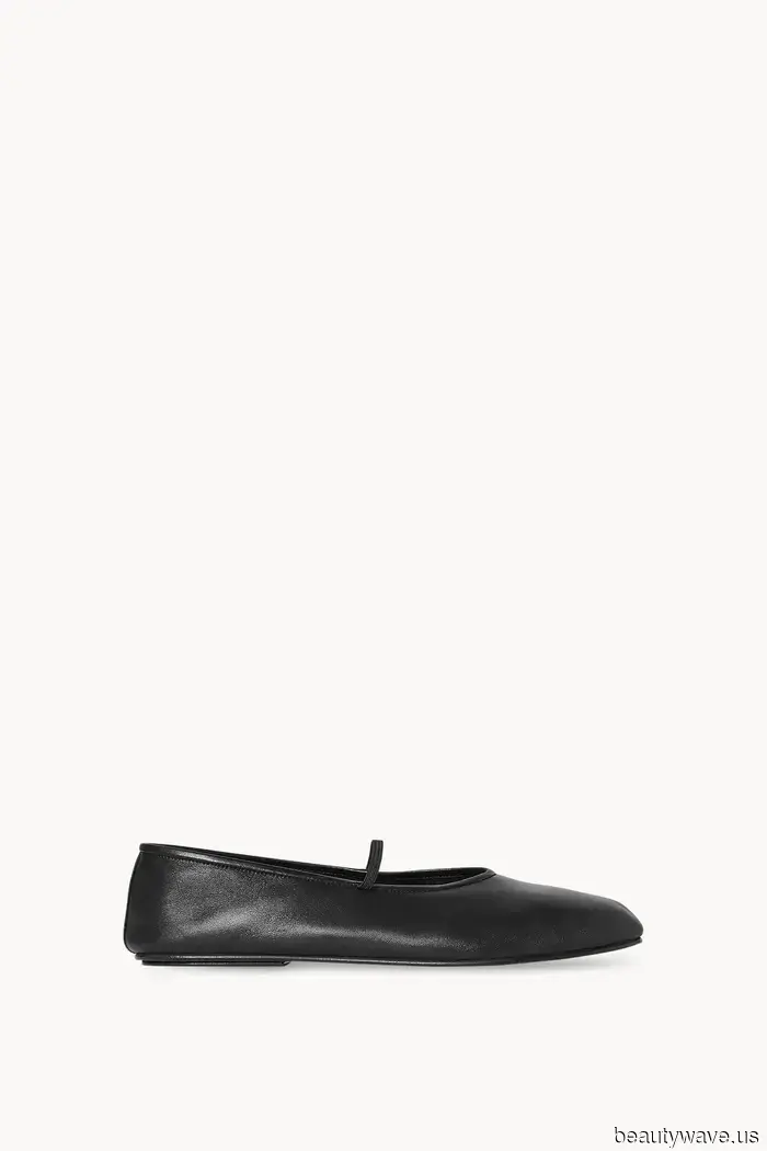 Entschuldigung, Stilettos&mdash;Dieser Flachschuh-Trend dominiert gerade die Stilkreise.