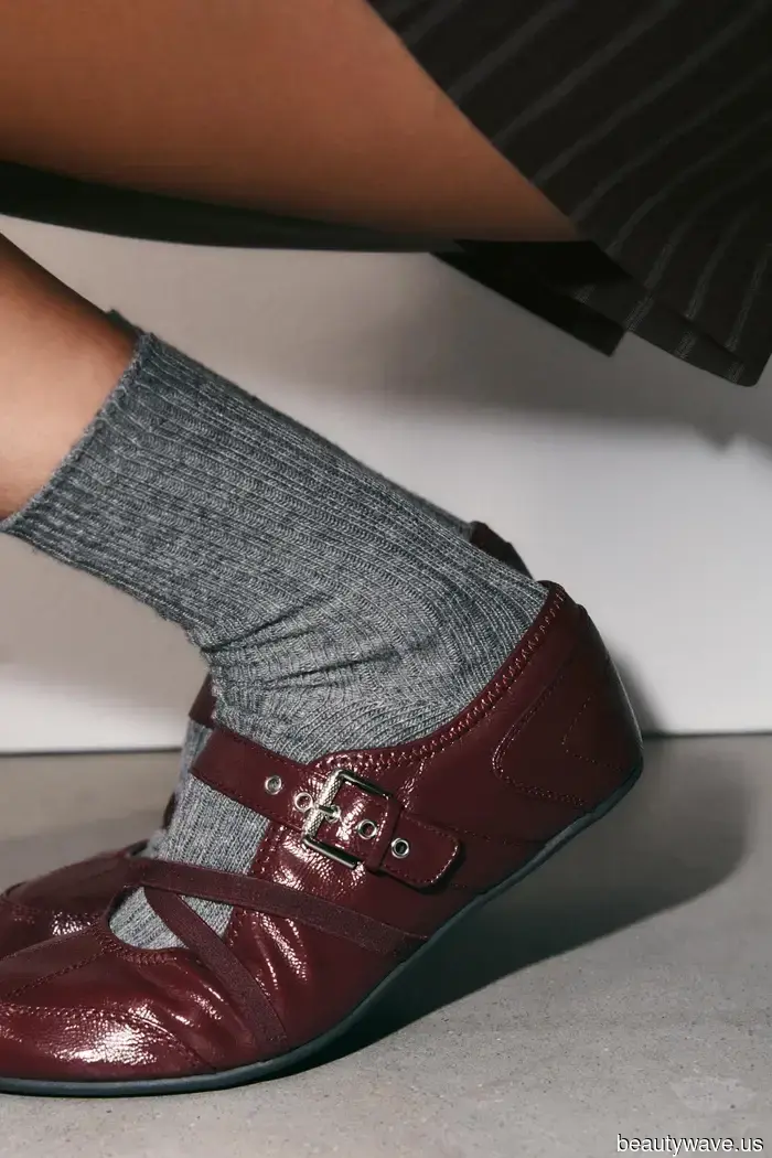 Mis estándares son altos, pero mis tacones no&mdash;33 elegantes zapatos planos que estoy mirando de Nordstrom, Zara y H&M…