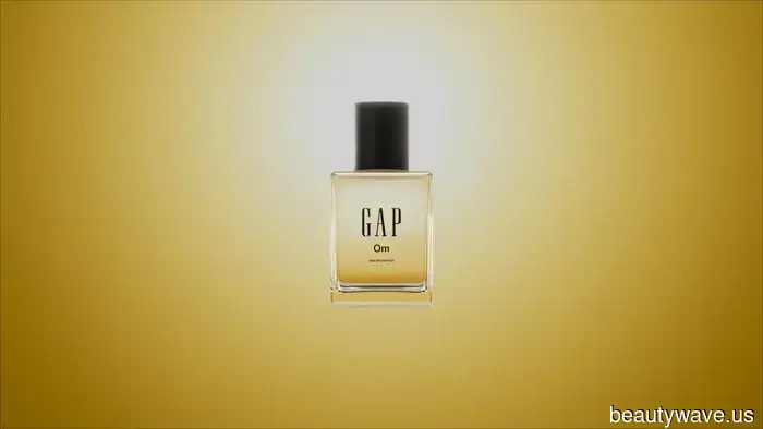Erba! Sogno! Paradiso! Gap Beauty è tornata, e abbiamo ottenuto un primo sguardo sui profumi resuscitati degli anni '90.
