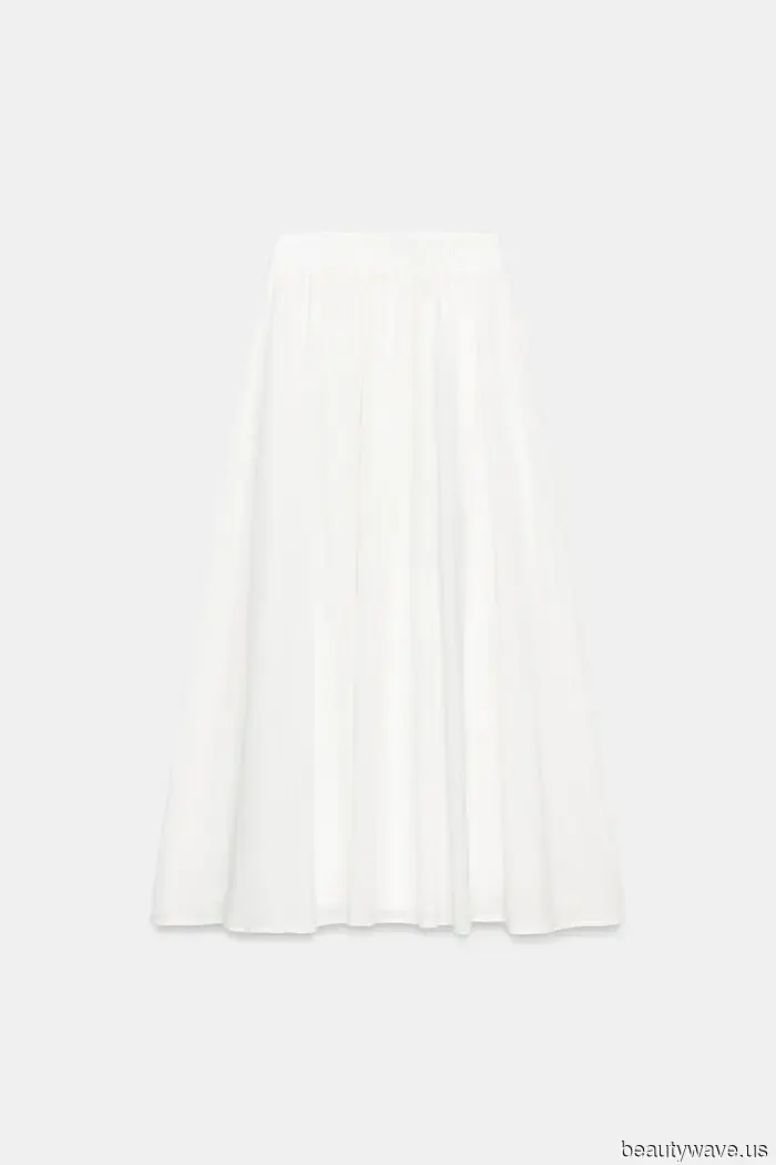 8 Chic Outfits That French It Girls Are Sporting with Ballet Flats Instead of Heels or Sandals