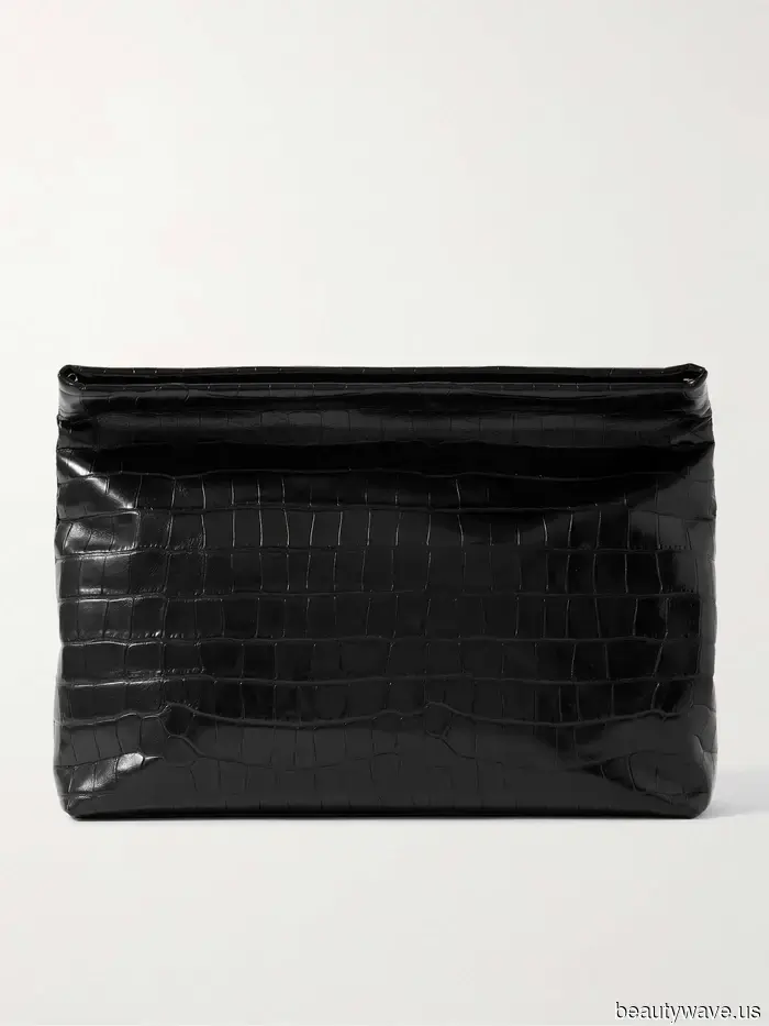 2026 È l'Era della Clutch Quotidiana: Non Complicata, Casual, Ma Ancora Così Elegante