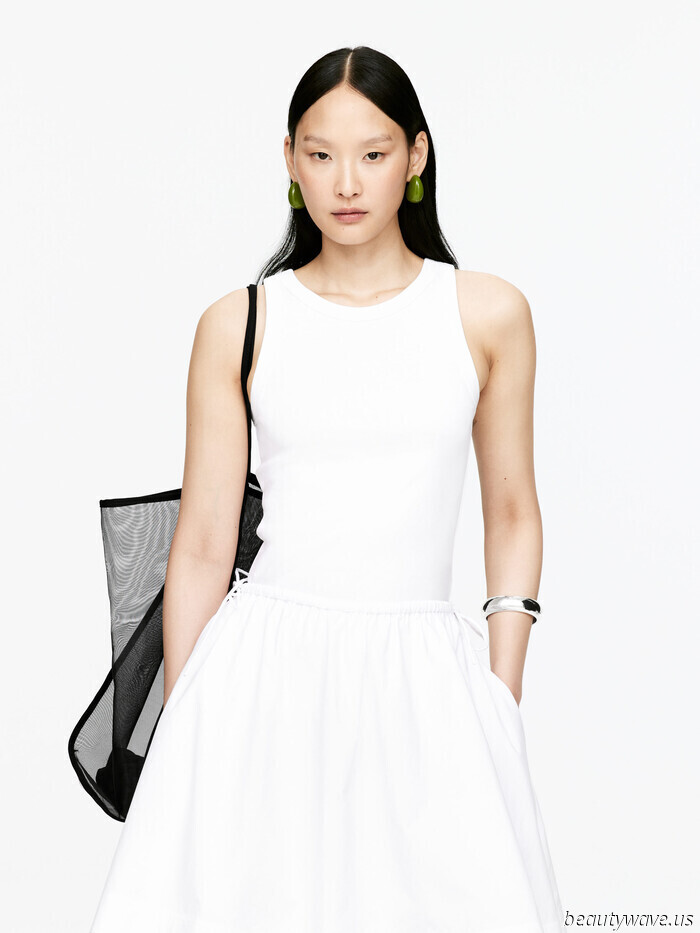 It's Sandal Season—5 Stylish Options That Match Perfectly With Skirts.