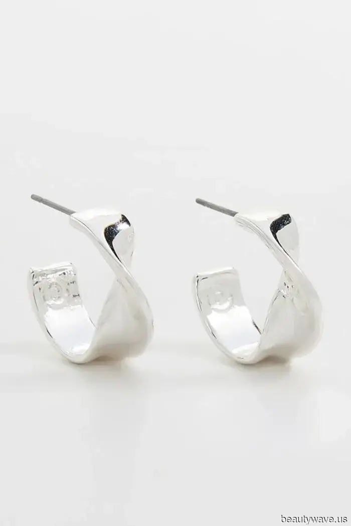 I Walk More Than 5 Miles Daily in Manhattan—Here’s an Editor-Recommended Guide to Fall Footwear for City Girls.