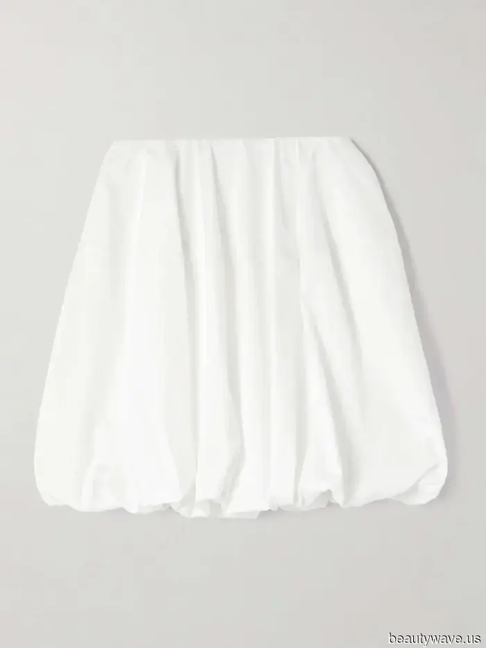 6 Stylish Trends from London Fashion Week You Can Expect to See Everywhere—As Per an Expert