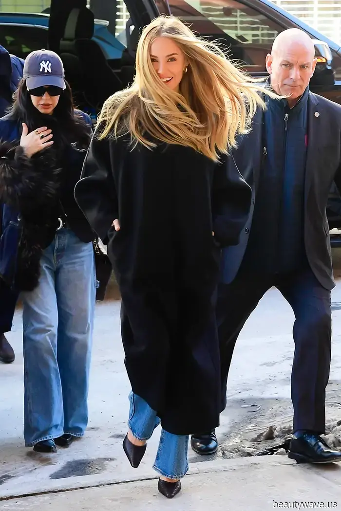 Ogni ragazza di L.A. che visita NYC porta con sé questo esatto outfit in 3 pezzi.