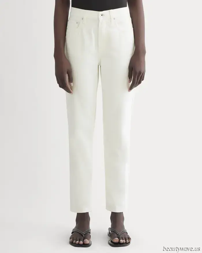 I Tried On the Everlane Items You’re Going to See Everywhere This Summer.