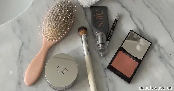Usé esta venta astuta para agregar 14 productos de belleza de verano de nicho a mi carrito de compras.