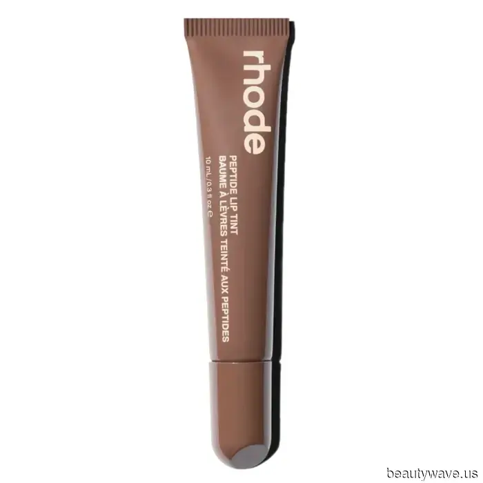 I Only Use Brown Lip Gloss—These 7 Formulas Are Always in My Makeup Bag