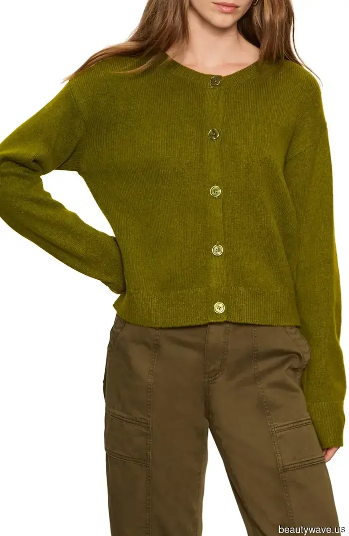 Моя сестра учитель&mdash;я отправила ей 31 стильную находку из Nordstrom до $100, которые гарантируют легкий возврат в школу…