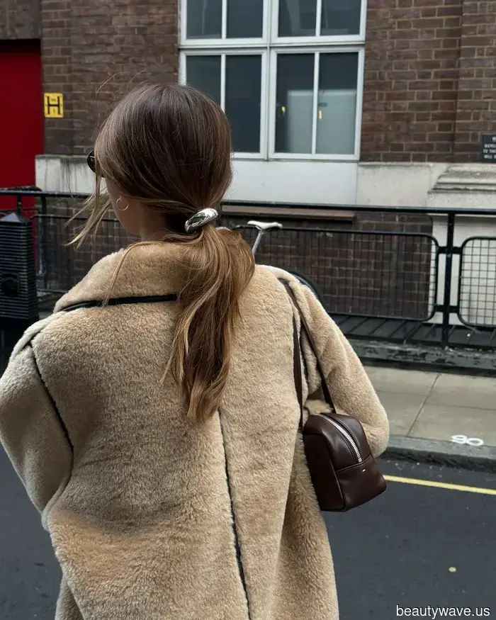 Addio, chignon slicked-back&mdash;questo è l'acconciatura da ragazza pigra che indosserò per tutto l'inverno