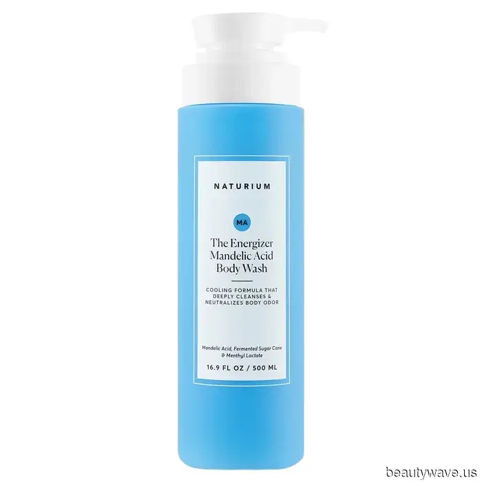 No Bumps, No Breakouts—A Dermatologist Claims These Products Guarantee the Smoothest Butt.