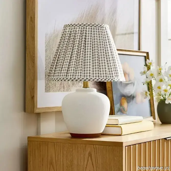 This popular decorating style is the look you’ll want to emulate all spring and summer.