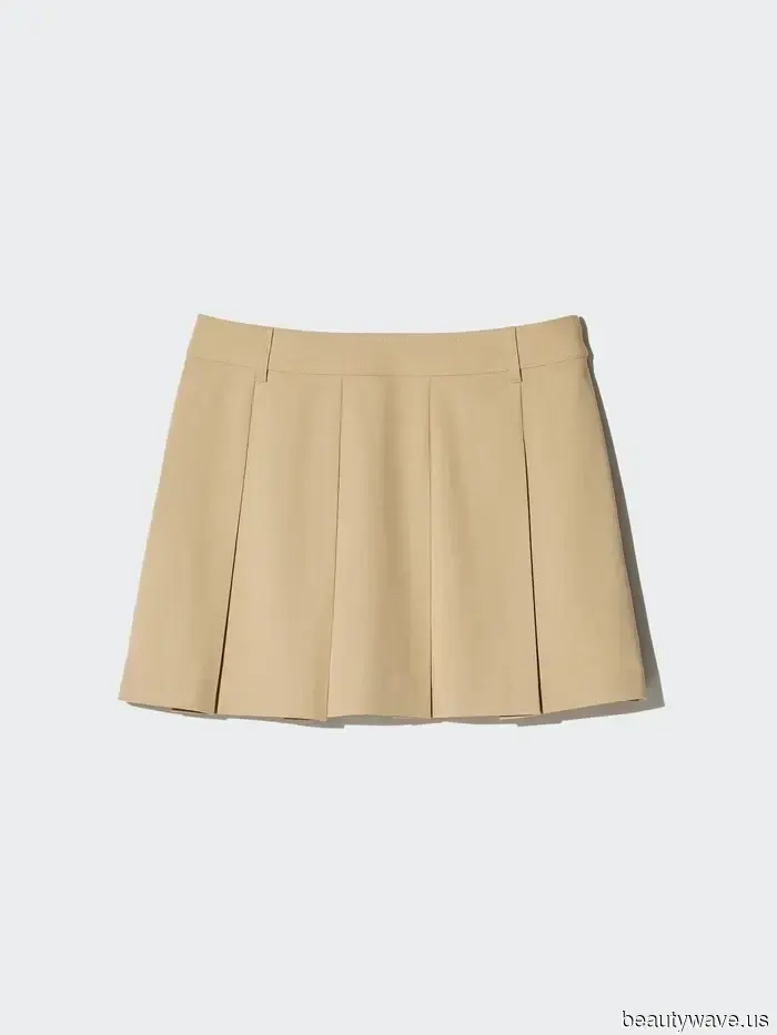 I’m Completely Opposed to Pants, Jeans, and Leggings—Here’s the Classic Skirt Trend I Wear Constantly Instead.