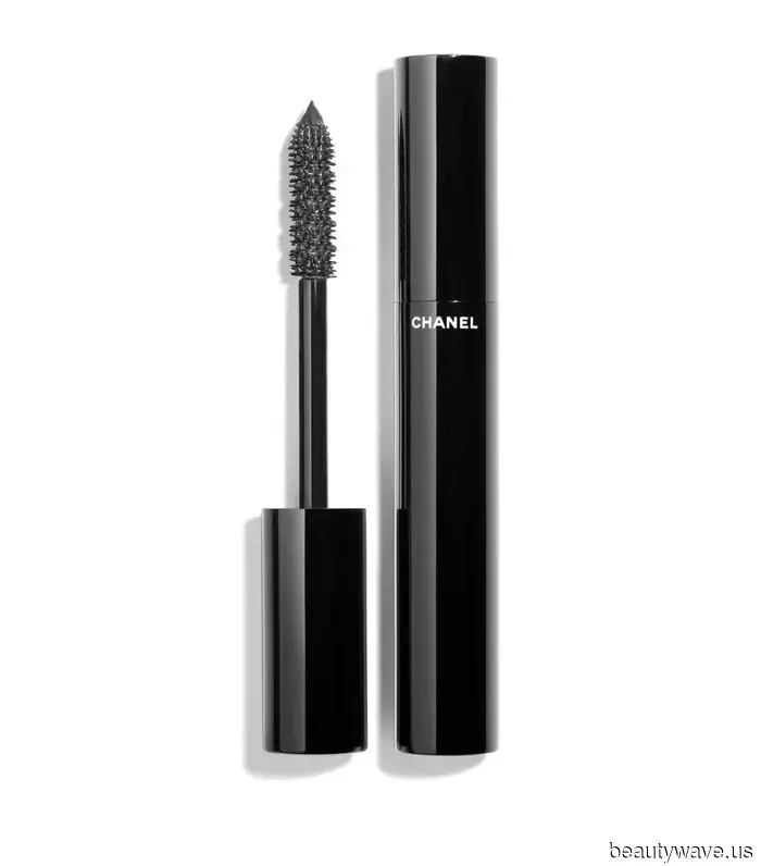 Margot Robbie is my beauty inspiration—here are 9 makeup products I know she uses.
