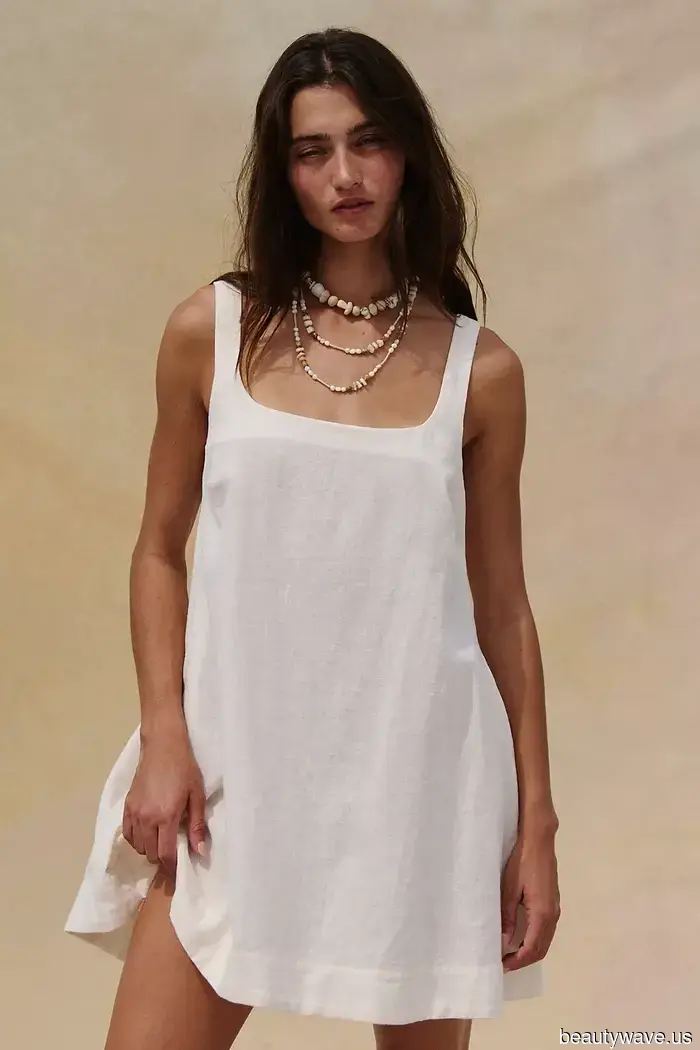 No, not cotton dresses—French women are repeatedly wearing these stylish linen trends this spring.