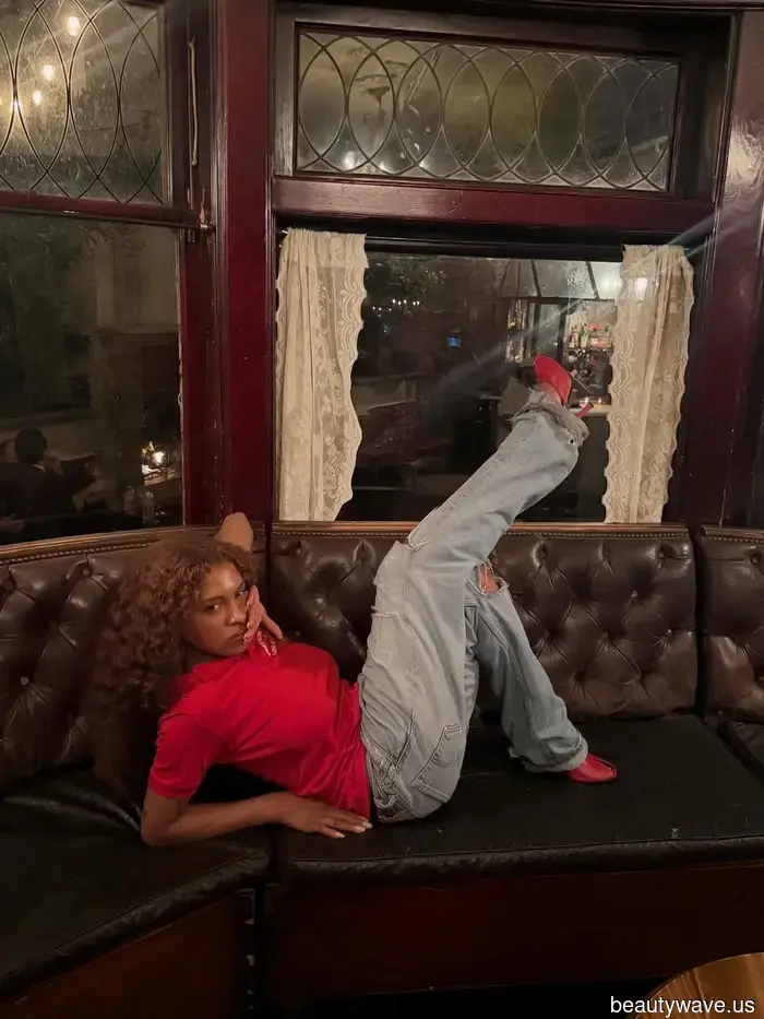 Sorry, Flats—This Spring, Everyone in Paris and NYC Is Wearing Only Jeans with Heels.