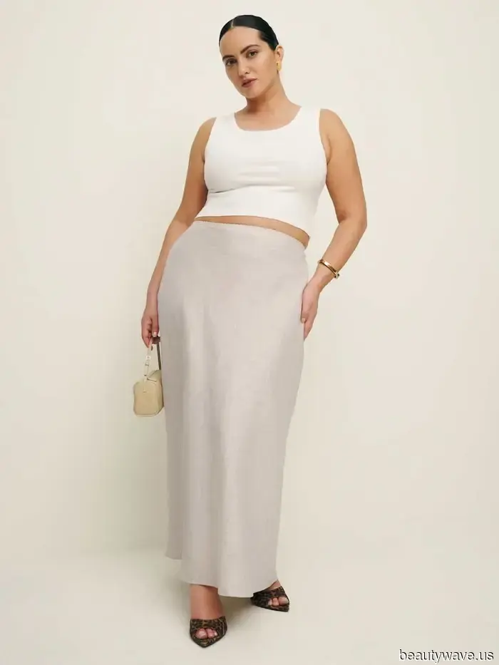 Chic Women Throughout Europe Are Reembodying This "Outdated" Skirt Trend—7 Looks That Confirm It...