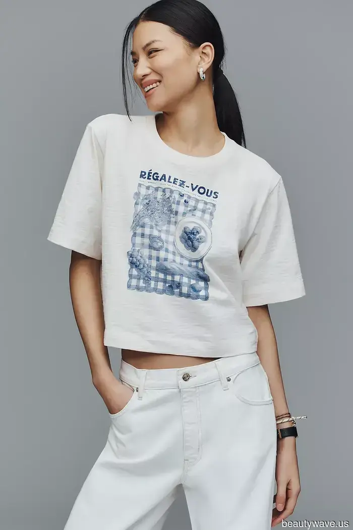 De repente, todos están usando pantalones cortos deportivos&mdash;6 blusas que los harán lucir a la moda esta primavera