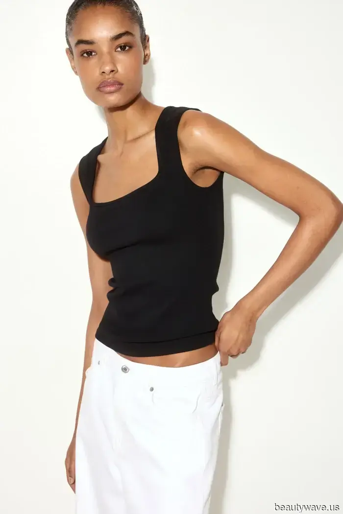 The "Simple" Summer Essential That Every Fashion Enthusiast Has