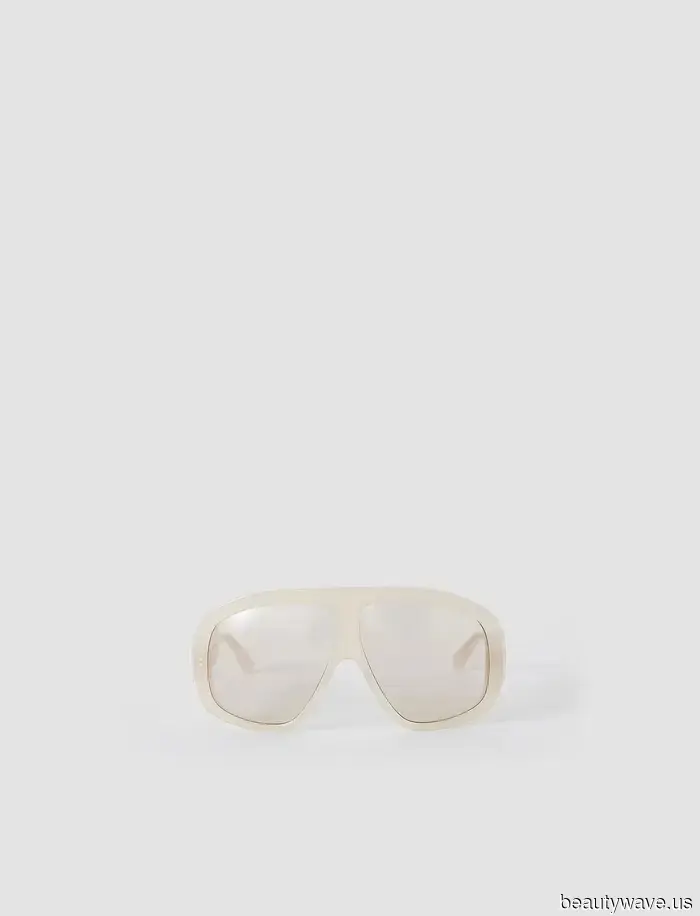 Classics, Club Kids, and Boho Chic—5 Sunglasses Trends That Show You're Fashion Savvy in 2026