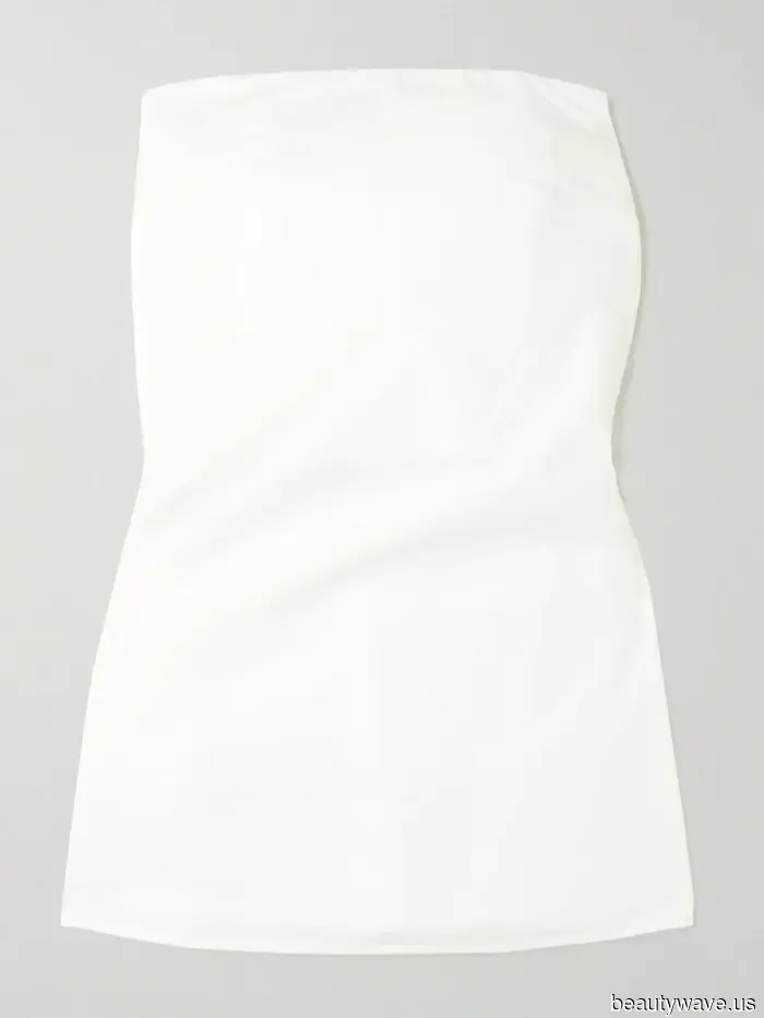 Il Costo Per Indossare È la Matematica Femminile a Cui Vivo&mdash;5 Investimenti nel Guardaroba di Cui Non Mi Pentirò Mai