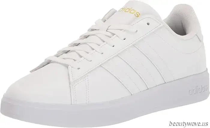 Se Sei contro i tacchi, alzati: 21 scarpe e sneakers flat sorprendenti in saldo per Amazon Prime Day 2025