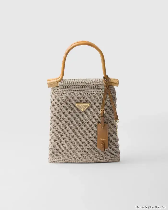 Las 5 marcas para comprar bolsas de playa que amarás y conservarás para siempre