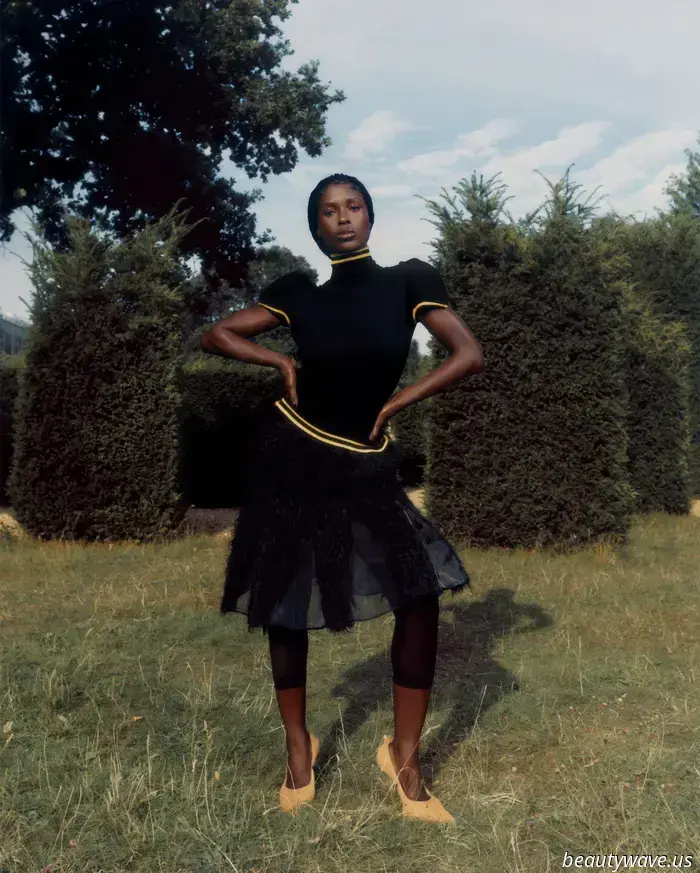 Jodie Turner-Smith si riscopre ancora e ancora e ancora
