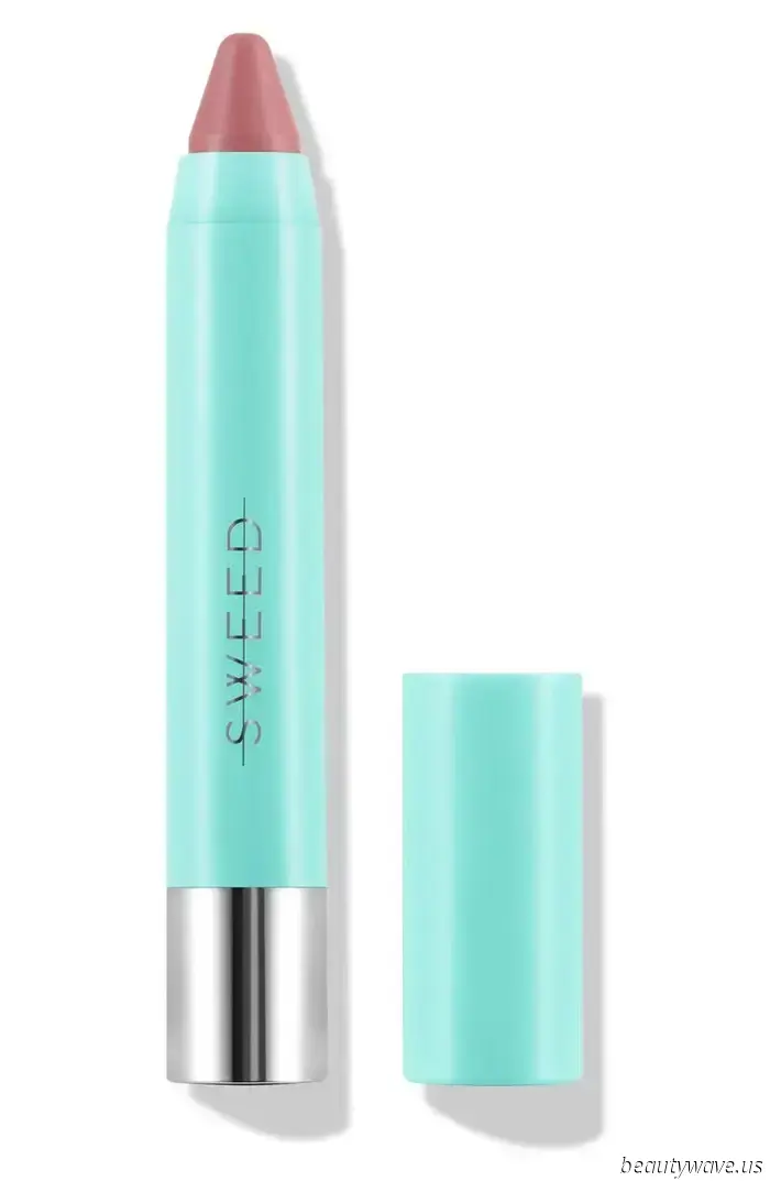 Jasmine Tookes Shared Her Lip Combo on Instagram—This Scandi-Girl Lip Liner is Essential.