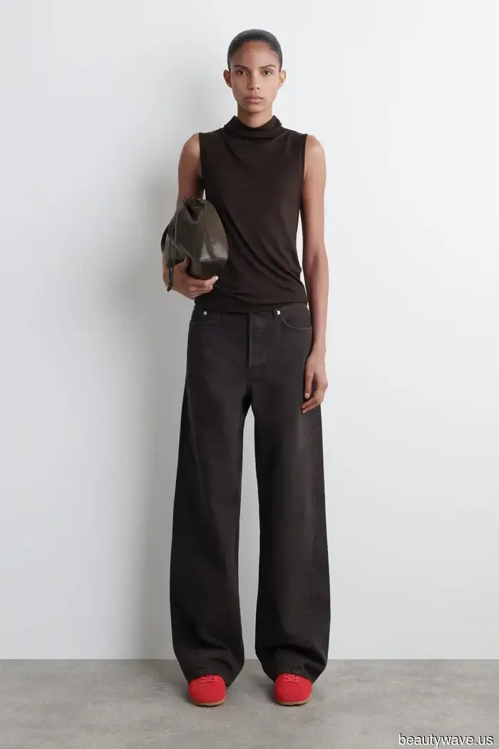 I Never Expected These Trainers to Look Elegant Until I Came Across 7 Outfits That Changed My Mind.