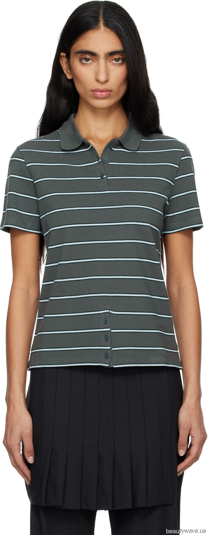 If you're looking for stylish spring trend inspirations, this "outdated" top has officially made a comeback and pairs well with…