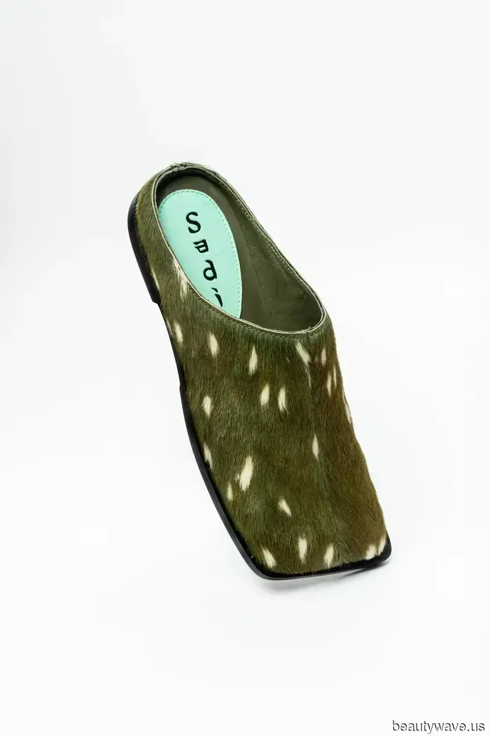 Dressing like a fashion editor is easy—34 shoes and accessories to help you achieve the look.